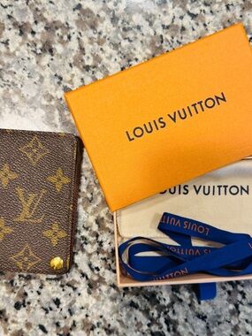 Louis Vuitton Card Holder